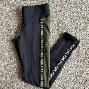 PINK Victoria’s Secret Cozy Fleece Lined Leggings - Size Small
